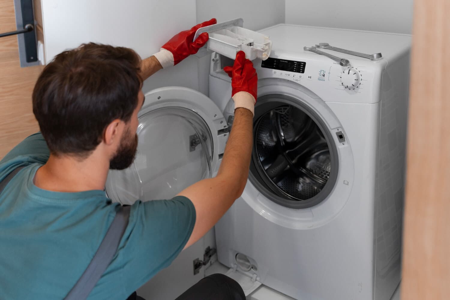 WeCycle blog: How to Get Rid of a Washer and Dryer: Easy Disposal Guide